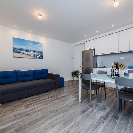 Lovely Apartments Каштела Экстерьер фото
